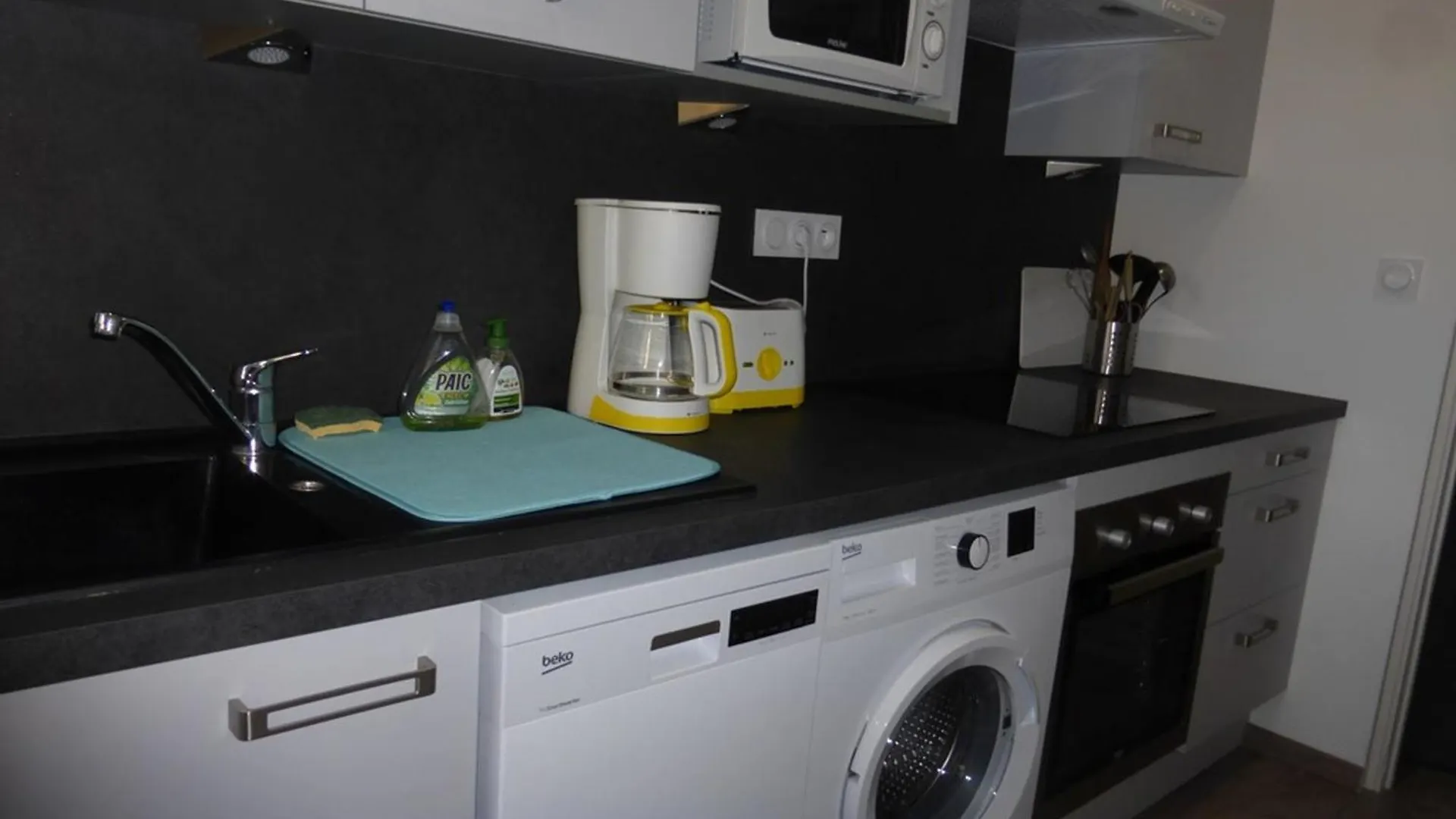 Apartment Studio Cabine Au Sauze, Proche Pistes, 4 Couchages - Fr-1-804-2 Enchastrayes France